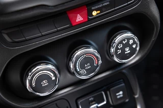 Jeep Renegade - afbeelding nr 16