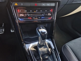 Volkswagen T-Roc Volkswagen T-Roc 1.5 TSI DSG 150PK 2xR-Line /1e eigenaar /garantie - afbeelding nr 18