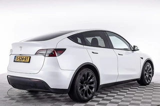 Tesla Model Y Tesla Model Y RWD 58 kWh | PANORAMADAK | LEDER *2e Pinksterdag OPEN v.a 11u tot 17u* - afbeelding nr 2