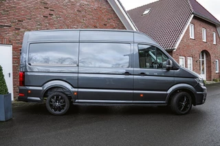 Volkswagen Crafter Volkswagen Crafter 2.0 TDI 177PK Automaat L3H3 Comfortline 2x LED | NAVI | Ergo. bestuurdersstoel | Camera | Trekhaak | - afbeelding nr 2