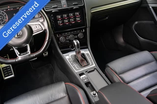 Volkswagen Golf Volkswagen Golf 2.0 TSI GTI Performance Pano Standkachel Vol - afbeelding nr 21