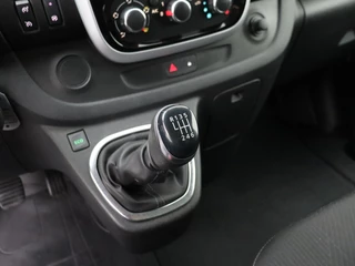 Renault Trafic | Navigatie | Camera | Airco | 3-Persoons | Cruise - afbeelding nr 16