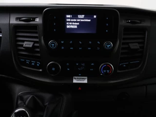 Ford Transit Ford Transit 2.0TDCI 170PK L4H3 Jumbo | Airco | Navigatie | 3-Persoons | Betimmering - afbeelding nr 17
