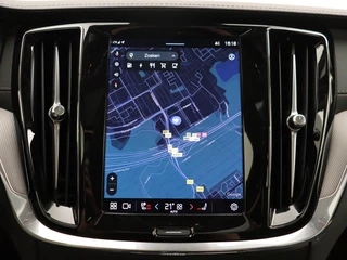 Volvo S60 Volvo S60 T6 PLUG-IN HYBRID LONG RANGE ULTIMATE BRIGHT TREKHAAK SCHUIFDAK - afbeelding nr 37