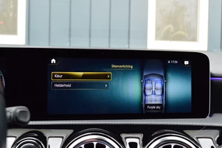 Mercedes-Benz A-Klasse Rijklaarprijs-Garantie Led Navigatie Sfeerverlichting Sport Interieur - afbeelding nr 21