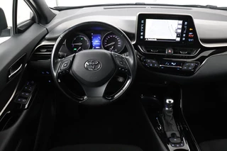 Toyota C-HR Toyota C-HR 1.8 Hybrid Dynamic | Stoel & stuurverwarming |  Adaptive cruise | Camera | Navigatie | Climate control | Keyless - afbeelding nr 3
