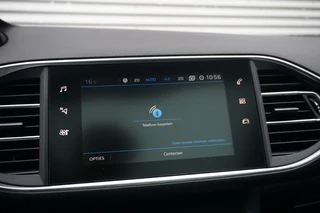 Peugeot 308 Peugeot 308 SW 110PK Blue Lease Executive TREKHAAK | CARPLAY | PANO | NAVI! - afbeelding nr 28