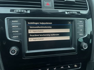 Volkswagen Golf | Trekhaak | Navi | Camera | PDC | Carplay | Cruise - afbeelding nr 49