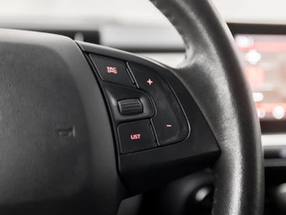 Citroën C4 Cactus (GROOT NAVI, APPLE CARPLAY, CAMERA, KEYLESS START, VIRTUAL COCKPIT, CRUISE, CLIMATE, GETINT GLAS, ARMSTEUN, SPORTSTOELEN, LM VELGEN, PARKEERSENSOREN, NIEUWE APK, NIEUWSTAAT) - afbeelding nr 19