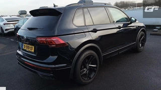 Volkswagen Tiguan Volkswagen Tiguan 1.5 TSI R-Line Black Style Pano H/K NAP - afbeelding nr 2