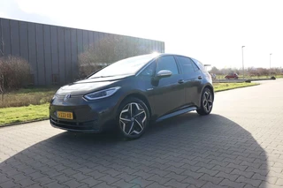 Volkswagen ID.3 Volkswagen ID.3 First Plus 58 kWh 3 fase adaptive cruise lane asist carplay stoel+stuur verwarming sfeerverlichting camera regensensor - afbeelding nr 27