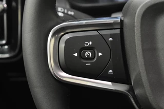 Volvo XC40 Volvo XC40 T3 163pk Aut. Momentum | Climate Pro | Park Assist | Navigation - afbeelding nr 20