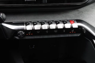 Peugeot 5008 Peugeot 5008 1.2 130PK AUTOMAAT GT | NAVIGATIE | APPLE CARPLAY/ANDROID AUTO | ADAPTIVE CRUISE CONTROL | KEYLESS ENTRY/START | FULL LED KOPLAMPEN | 18