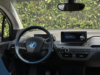 BMW i3 BMW i3 120Ah 42 kWh, PANO, NAVI, CRUISE, LED, ECC-AIRCO, CAMERA, STOELVERWARMING, LICHTMETAAL 18