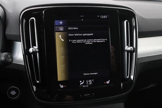 Volvo XC40 Volvo XC40 1.5 T3 Momentum Pro | Leder | Stoelverwarming |  Camera | Navigatie | PDC | Full LED | Climate control - afbeelding nr 21