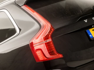 Volvo XC90 408Pk Automaat (PANORAMADAK, LUCHTVERING, APPLE CARPLAY, BOWERS&WILKINS, MEMORY SEATS, COGNAC LEDER, HEAD-UP DISPLAY, KEYLESS, GETINT GLAS, 360 CAMERA, ZWART HEMEL, NIEUWSTAAT) - afbeelding nr 30