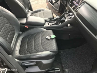 Škoda Kodiaq Skoda Kodiaq 1.5 TSI Business Edition Panorama led Trekhaak keyless - afbeelding nr 14