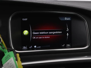 Volvo V40 Volvo V40 2.0 T2 Nordic+ | Stoelverwarming | Trekhaak |  Standkachel | Navigatie | Full LED | Verwarmde voorruit | Bluetooth | Climate control - afbeelding nr 23