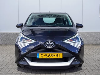 Toyota Aygo Toyota Aygo 1.0 VVT-i x-play ltd Navi | Camera | Airco | NAP - afbeelding nr 5