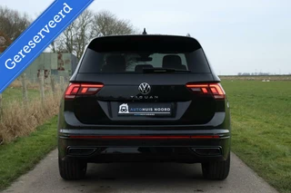 Volkswagen Tiguan Volkswagen Tiguan 1.5 TSI / 2x R-Line / Black Style / VC / HeadUP / H&K / Camera / LED / Trekhaak / 19