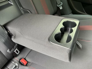 Škoda Octavia Skoda Octavia Combi 1.0 TSI Sport Navigatiesysteem | Trekhaak | Apple CarPlay | Climate control | Cruise control | Getint glas | Parkeersensoren achter - afbeelding nr 44