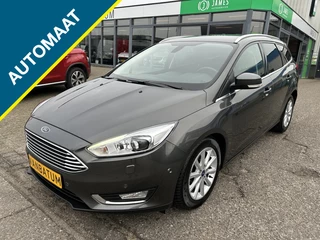 Ford Focus - 398774184-0