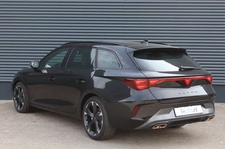CUPRA Leon Sportstourer CUPRA Leon Sportstourer 1.5 TSI e-Hybrid Business LED/Keyless/Camera/Virtual Cockpit/Elek. klep/Acc/18