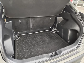Toyota Yaris Cross Toyota Yaris Cross 1.5 Hybrid First Edition | Navi | Keyless Start & Entry | Androi - afbeelding nr 30