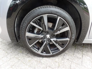 Peugeot 208 Peugeot 208 1.2 PureTech GT - afbeelding nr 11