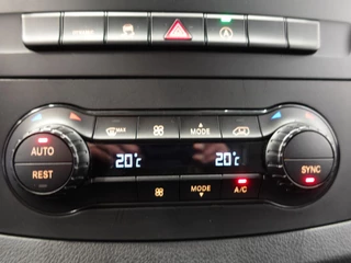 Mercedes-Benz Vito Mercedes-Benz Vito 114 CDI Lang Automaat Airco Cruise Control Camera Parkeersensoren Trekhaak - afbeelding nr 25
