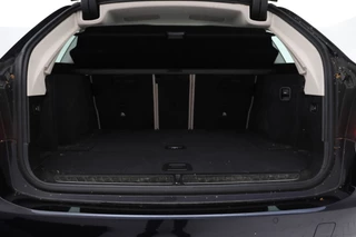 BMW 5 Serie Cruise Control, Navigatie, LEER, Panoramadak, xDrive - afbeelding nr 30