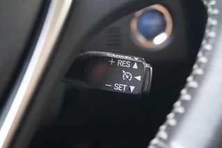 Toyota Auris Toyota Auris Touring Sports 1.8 Hybrid Pro Executive -LEER-PANO- - afbeelding nr 18