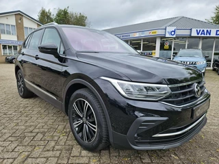 Volkswagen Tiguan Volkswagen Tiguan 1.5 TSI Active Automaat | Navi / Carplay / Camera / Cruise - afbeelding nr 11