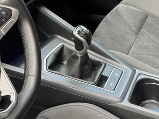 Volkswagen Golf Volkswagen Golf 1.5 TSI 150PK Style IQ LED ACC Pano Carplay - afbeelding nr 38