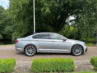 Volkswagen Passat Volkswagen Passat 1.5 TSI | Business R-Line | LED | Camera | Leder | DigiDash | - afbeelding nr 15