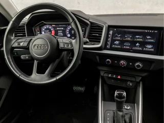 Audi A1 Sportback Audi A1 Sportback 25 TFSI Pro Line Sport Automaat (APPLE CARPLAY, GETINT GLAS, LM VELGEN, SPORTSTOELEN, LANE ASSIST, PARKEERSENSOREN, NIEUWSTAAT) - afbeelding nr 7