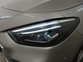 Mercedes-Benz B-Klasse Mercedes B-klasse 200 163pk AUTOM. Business Solution AMG SFEER VERLICHTING I PANO I GR. NAVI I FULL OPTIONS - afbeelding nr 4