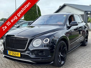 Bentley Bentayga 6.0 W12 Mulliner 2018 Zwart Carbon Akraprovic