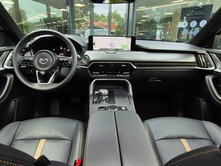Mazda CX-80 Mazda CX-80 E- SKYACTIV- G PHEV 327 8AT HOMURA PLUS 6P / CAPTAIN SEAT PACK - afbeelding nr 6