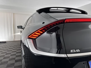 Kia EV6 (INCL-BTW) *HEAT-PUMP | LUXURY-LEATHER | ADAPT-CRUISE | WIDE-SCREEN-DIGI-COCKPIT | MERIDIAN-AUDIO | MEMORY-PACK | FULL-LED | KEYLESS | CAMERA | DAB | BLIND-SPOT | NAVI-FULLMAP | ... - afbeelding nr 31