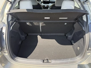 Toyota Yaris Toyota Yaris 1.5 Hyb. Executive HUD Leder Navi Trekhaak - afbeelding nr 26