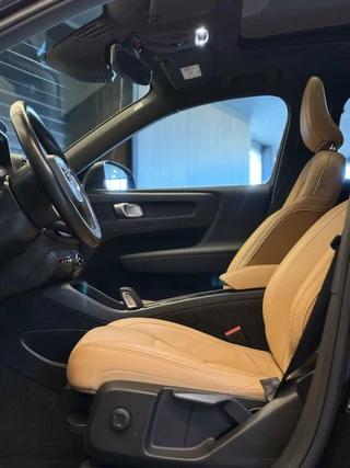 Volvo XC40 Volvo XC40 1.5 T5 Twin Engine R-Design PANO 360 leder hybrid - afbeelding nr 36