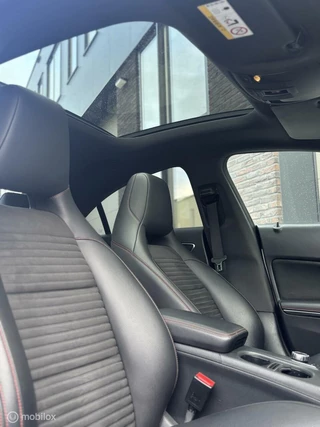 Mercedes-Benz CLA Mercedes CLA-klasse 220 4MATIC Pano AMG Line Camera appelcarplay - afbeelding nr 20