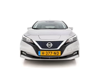 Nissan Leaf Nissan Leaf N-Connecta 40 kWh (INCL-BTW)  Aut. *ADAPTIVE-CRUISE | NAVI-FULLMAP | SURROUND-VIEW | CARPLAY | KEYLESS | BLIND-SPOT |  DIGI-COCKPIT | COMFORT-SEATS | DAB | ECC | PDC | HEATED-SEATS | 17