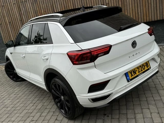 Volkswagen T-Roc Volkswagen T-Roc 1.5 TSI R-line Automaat | Panoramadak | LED | Stoelverwarming | Keyless entry&start | Elektrisch bedienbare achterklep | DAB radio | Apple CarPlay | Parkeersensoren voor en achter | Achteruitrijcamera - afbeelding nr 57