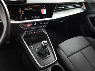 Audi A3 Audi A3 Sportback 30 TFSI Business edition (111 PK) 1e-Eig. & Dealer-Onderh. BOVAG-Garantie. NL-Auto. - afbeelding nr 33