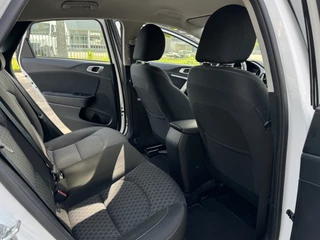 Kia Ceed Zondag OPEN! - afbeelding nr 14