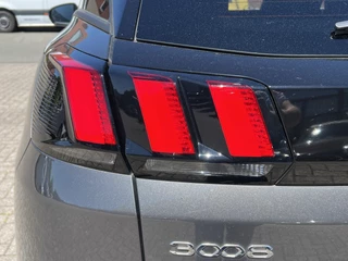 Peugeot 3008 Peugeot 3008 1.2 130 pk Automaat Allure Pack Navigatie Camera Carplay ACC DAB Stoelverwarming Keyless Led 18 Inch Velgen Zwart Dak Parkeersensoren Getint Glas - afbeelding nr 34