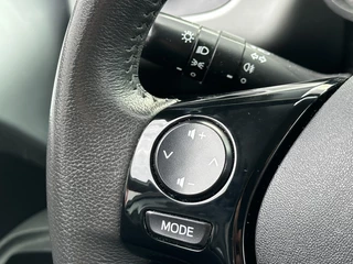 Toyota Aygo Toyota Aygo 1.0 VVT-i x-play Handgeschakeld | Buitenspiegels elektrisch bedi - afbeelding nr 5