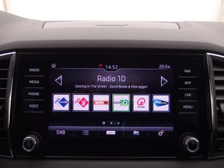 Škoda Karoq CAMERA / STOELVERW / CARPLAY / NAVI / CLIMA / PDC / NL-AUTO - afbeelding nr 25